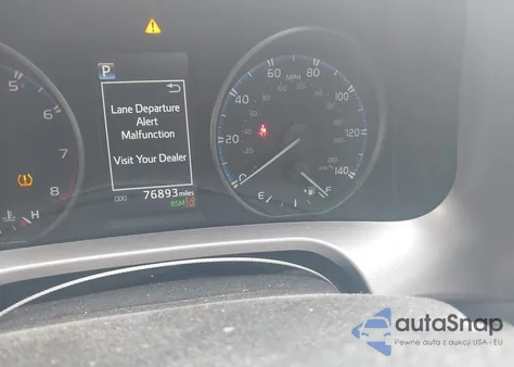 2018 Toyota Rav4 Xle from USA, damaged, VIN JTMRFREV9JD255903